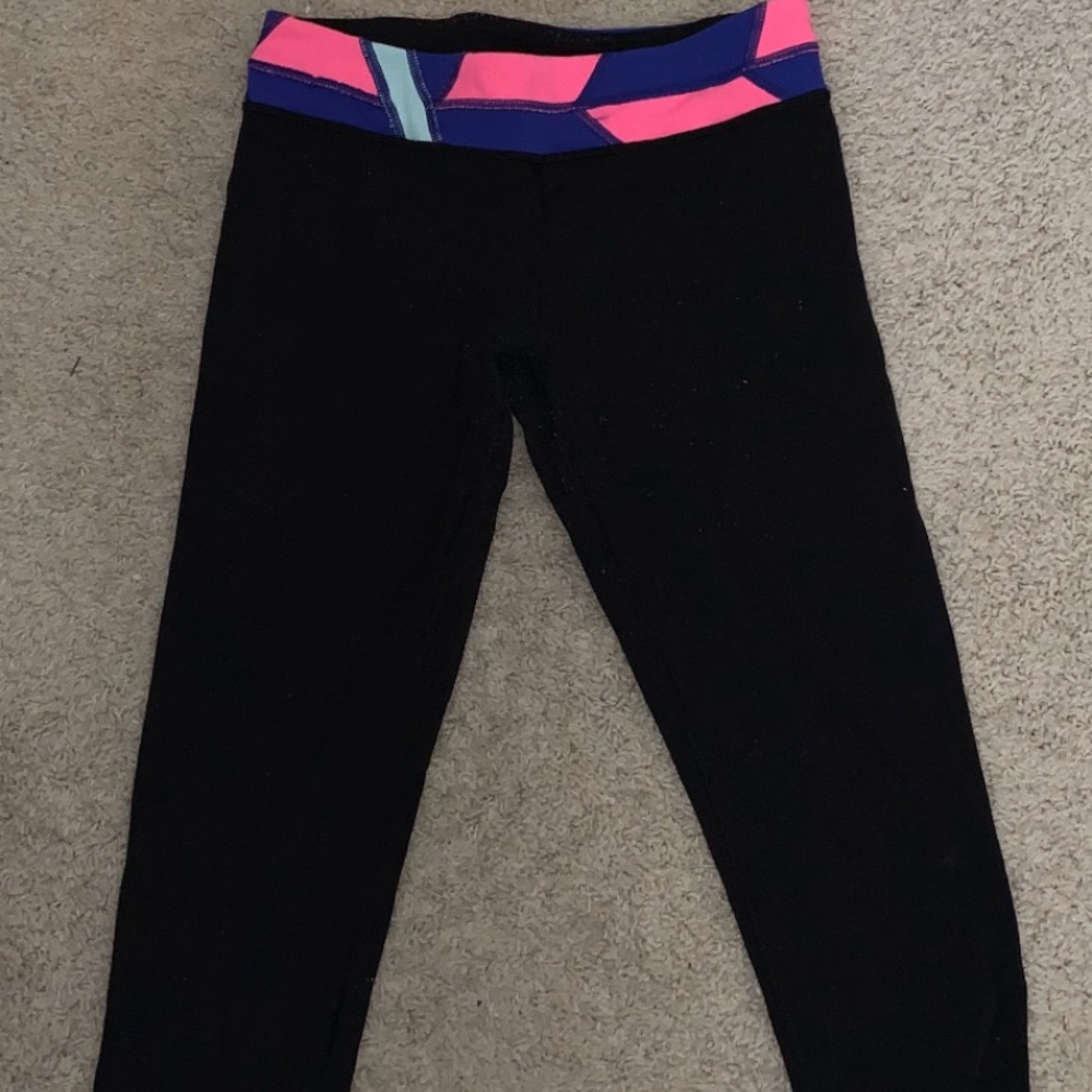 Ivivva Patterned Waistband Cropped Leggings